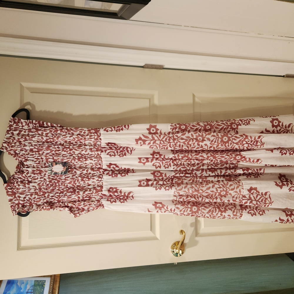 White and Red Floral Print Sleeveless Summer Dress